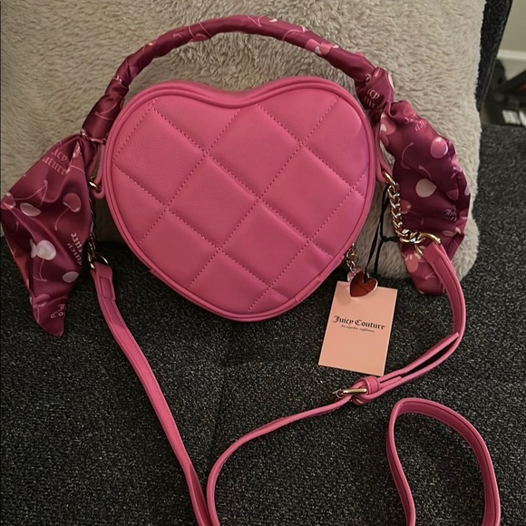 Juicy Couture Pink/Raspberry Multi Holding the Line Heart-Shaped Quilted Bag - Picture 7 of 13